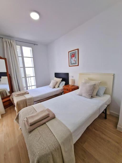 Encantador Duplex Para 6 A 1 Minuto De La Playa Бенальмадена Экстерьер фото